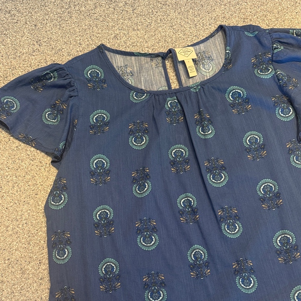 St. John's Bay Navy Blue Floral scoop neck Peasant Top